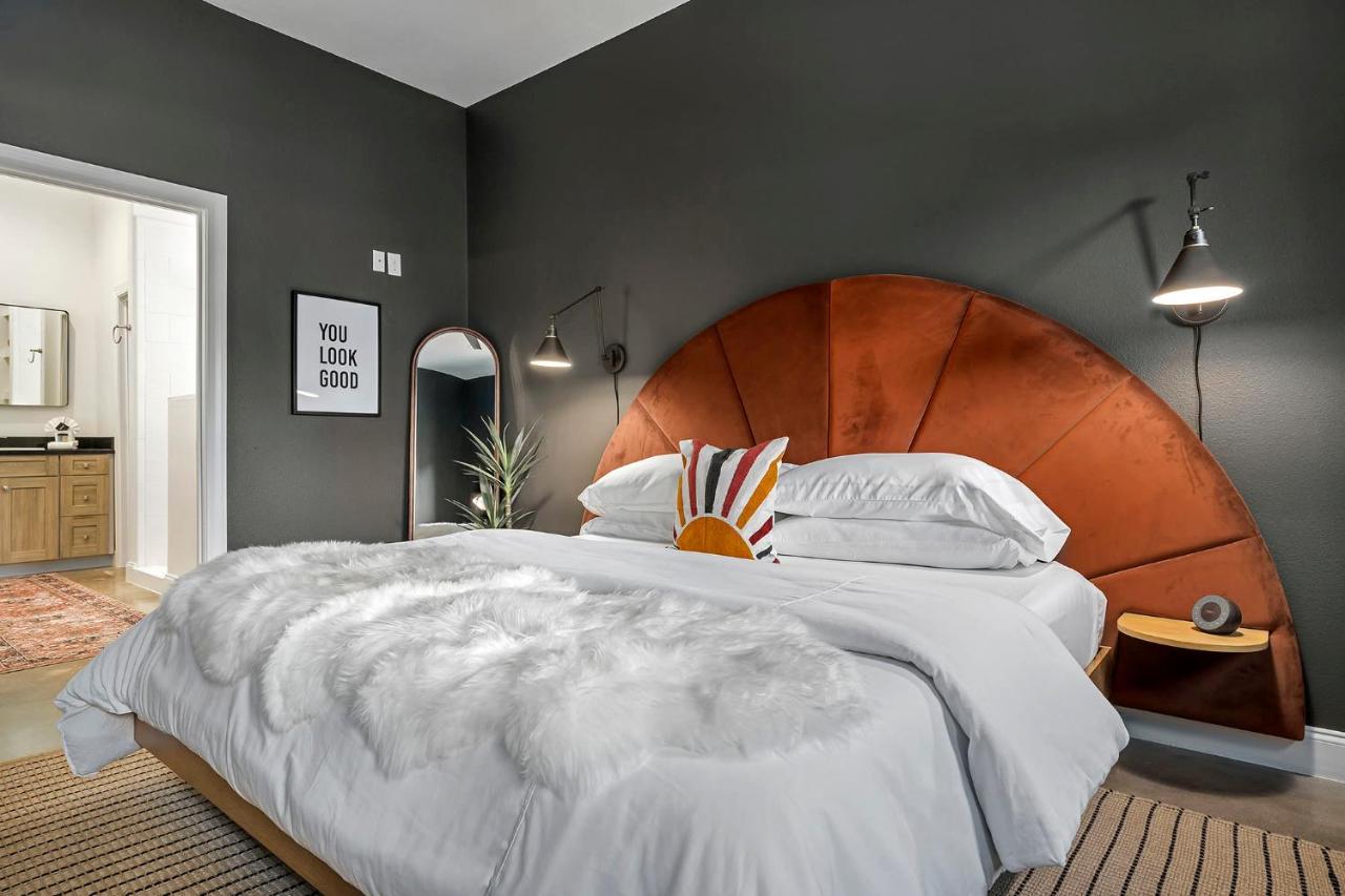 Вілла Container Haus Pet Friendly With Cowboy Pool Фредеріксбург Екстер'єр фото